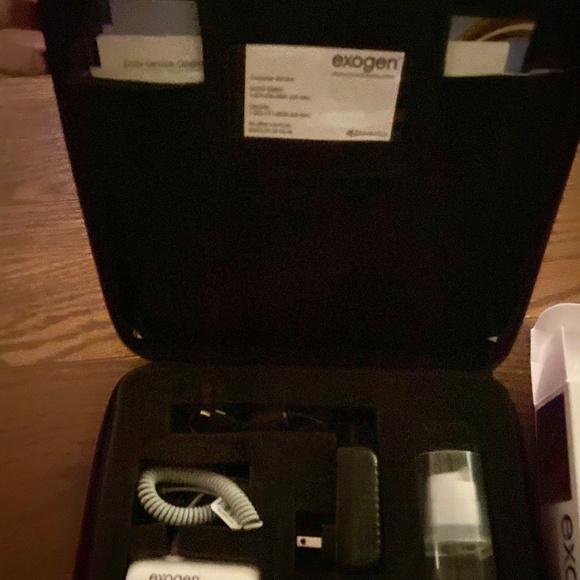 Exogen ultrasound bone healing machine - Picture 4 of 12